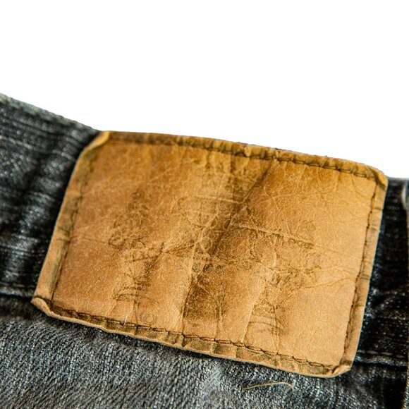 LL Cool J Jeans - Picture 8 of 8